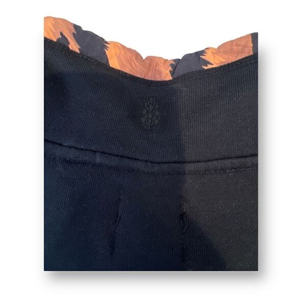 Free People Movement Size Large - Picture 4 of 6